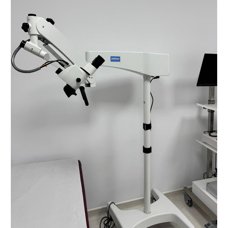 Clinica YourLife, Suceava - microscop zumax cu cam...
